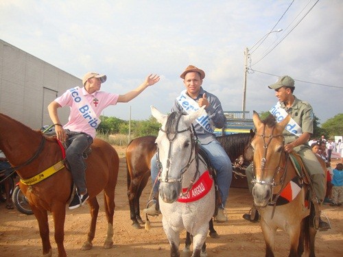 Curimatá comemora 61 anos de história e população presenteada com um grande Show e Desfile Cívico - Imagem 5