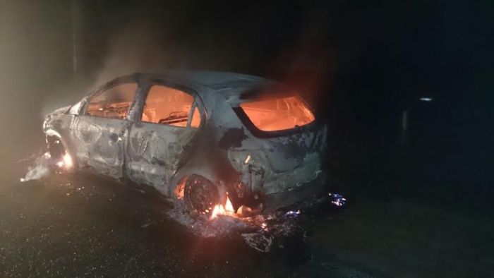 Bandidos explodem Bradesco de N. S. dos Remédios - Imagem 1