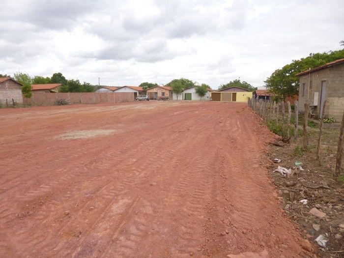 TEVE INICIO A CONTRUÇÃO DE UMA QUADRA POLIESPORTIVA NO BAIRRO MODELO. - Imagem 3