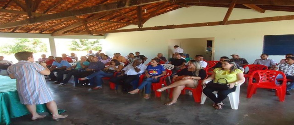 O Conselho Territorial Vale do Sambito reuniu-se em Prata do Piauí