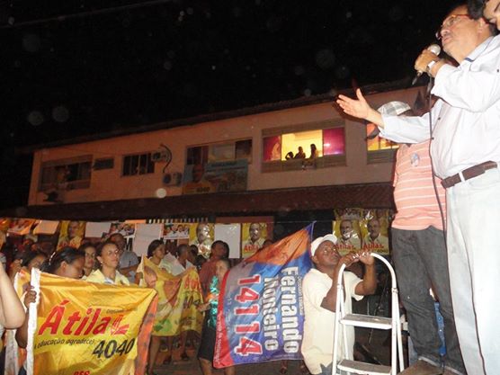 Fernando Monteiro e Atila Lira encerra campanha em Barras - Imagem 7
