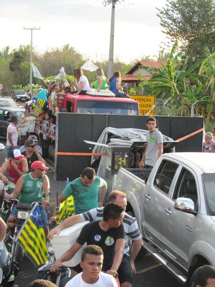 João Madison e Iracema Portela encerram Campanha com Carreata em Agricolândia - Imagem 24
