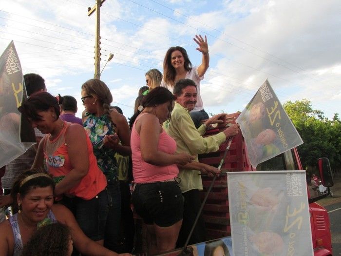 João Madison e Iracema Portela encerram Campanha com Carreata em Agricolândia - Imagem 28
