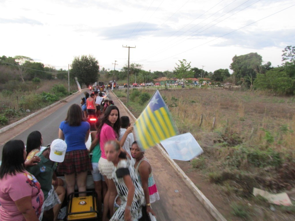 João Madison e Iracema Portela encerram Campanha com Carreata em Agricolândia