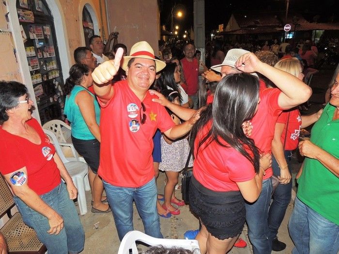 Expressiva votação em Pedro II consagra Prefeita Neuma Café como principal liderança - Imagem 5