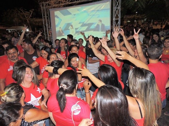 Expressiva votação em Pedro II consagra Prefeita Neuma Café como principal liderança - Imagem 21