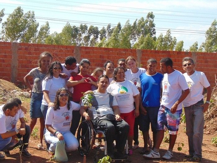  Alunos da APAE de Corrente iniciam  Projeto “Verde Vida” - Imagem 2