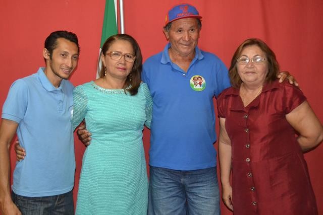 Vice-prefeita Lucia Lacerda assumi a prefeitura de Pimenteiras - Imagem 40