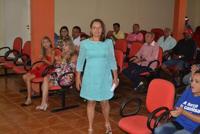 Vice-prefeita Lucia Lacerda assumi a prefeitura de Pimenteiras - Imagem 26
