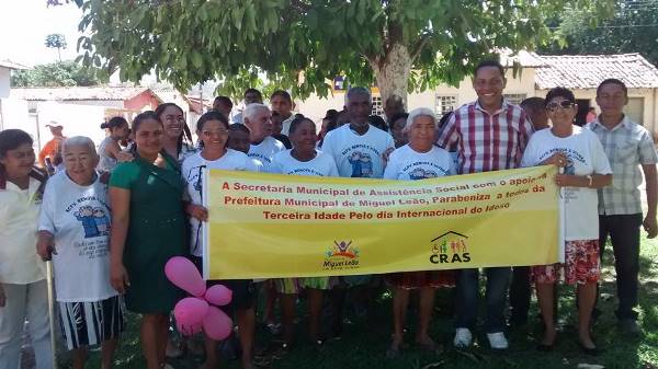 Prefeitura realiza atividades para comemorar Dia do Idoso - Imagem 4