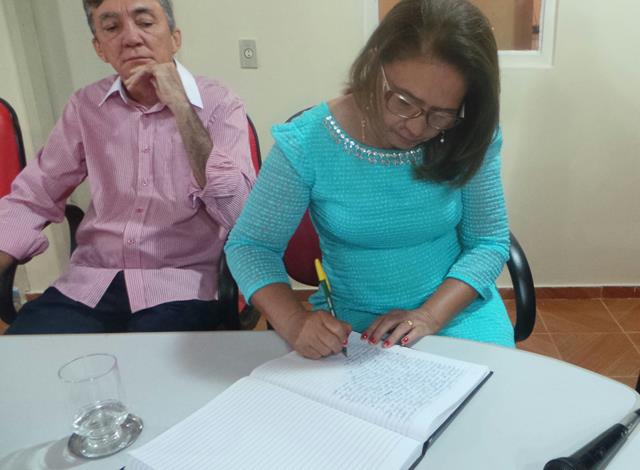 Vice-prefeita Lucia Lacerda assumi a prefeitura de Pimenteiras - Imagem 15