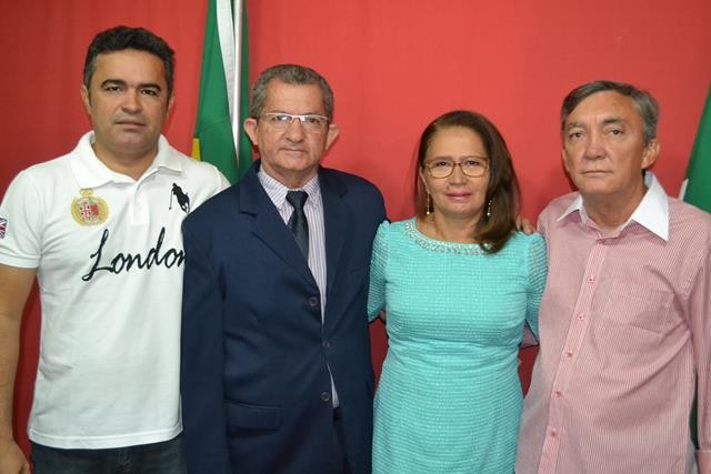 Vice-prefeita Lucia Lacerda assumi a prefeitura de Pimenteiras - Imagem 42