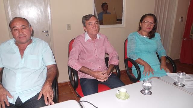 Vice-prefeita Lucia Lacerda assumi a prefeitura de Pimenteiras - Imagem 4