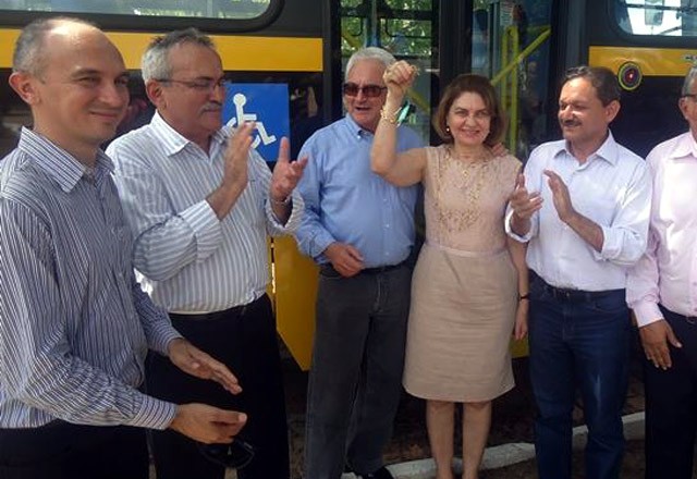 Prefeita de Batalha, Teresinha Cardoso, agradece eleitores pela votação em seus candidatos - Imagem 1