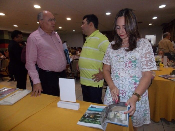 Prefeito Moisés Barbosa é Homenageado pela Revista Em Foco de Teresina  - Imagem 26