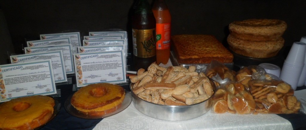 Prefeitura de Oeiras entrega certificados de capacitação realizada no Assentamento Mocha