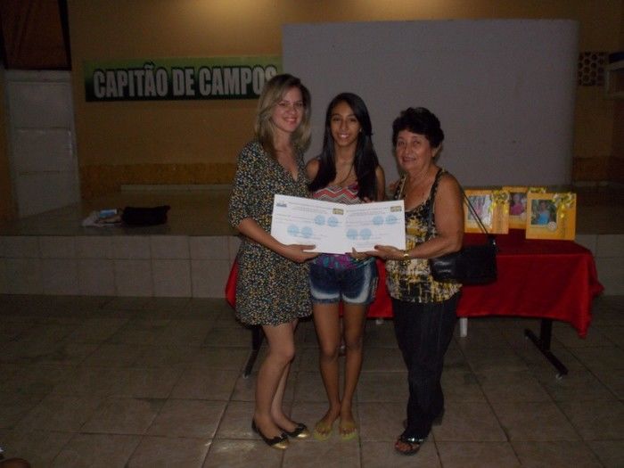 Entrega de certificados para Debutantes participantes do VI Baile - Imagem 27