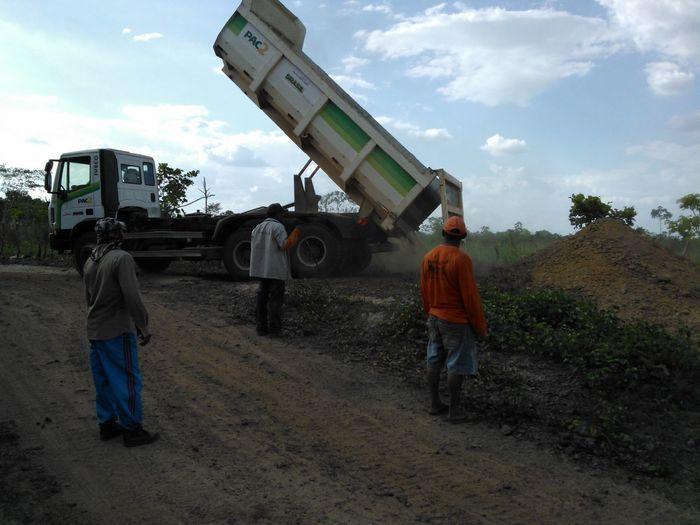 Prefeito Zé Resende constrói  pontilhão da comunidade Tijuco  - Imagem 8