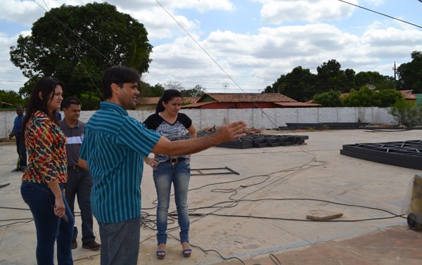 Prefeita visita obra em andamento na sede do município de Brasileira - Imagem 1