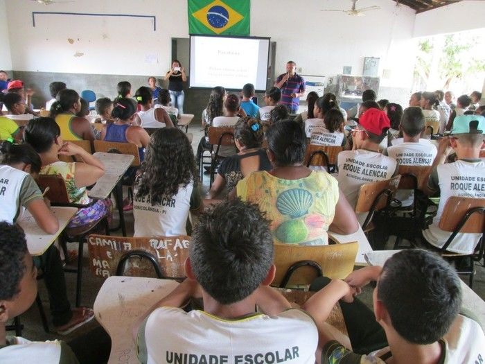 Coordenador da casa de Recuperação vida verdadeira  Faz palestra Sobre Drogas na Escola Roque Alencar em Agricolândia  - Imagem 9