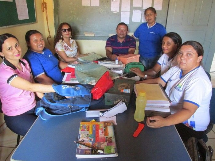Coordenador da casa de Recuperação vida verdadeira  Faz palestra Sobre Drogas na Escola Roque Alencar em Agricolândia  - Imagem 1