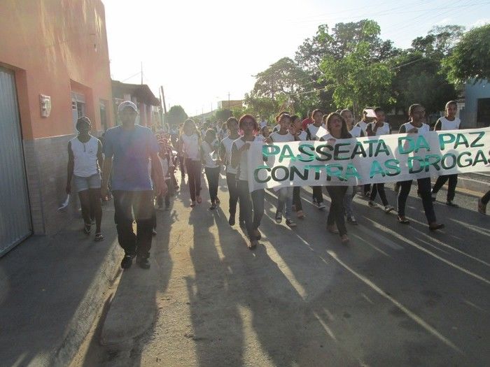 II Caminhada Contra as Drogas da Escola Roque Alencar em Agricolândia  - Imagem 6