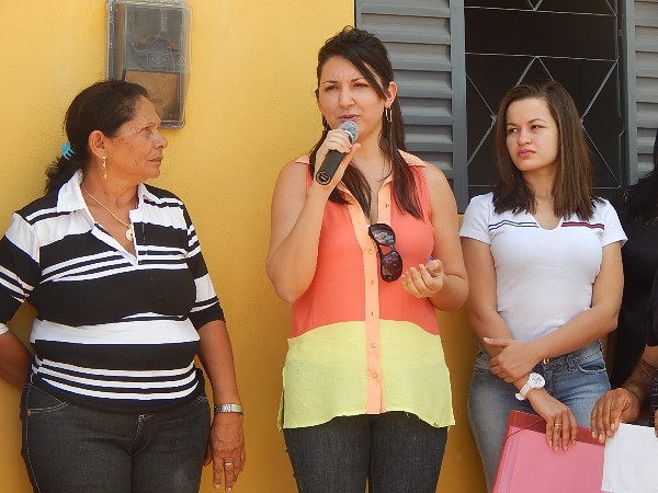 Beneficiários recebem casas do Programa Minha Casa Minha Vida  - Imagem 8