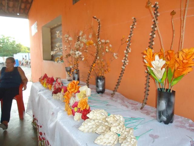 Encerramento do Curso de Flores e Arranjos na Palha do Milho - Imagem 10