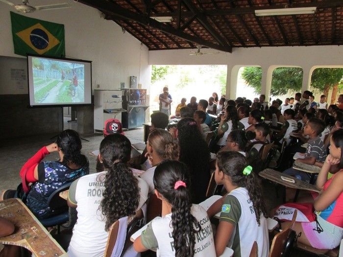 Coordenador da casa de Recuperação vida verdadeira  Faz palestra Sobre Drogas na Escola Roque Alencar em Agricolândia  - Imagem 23