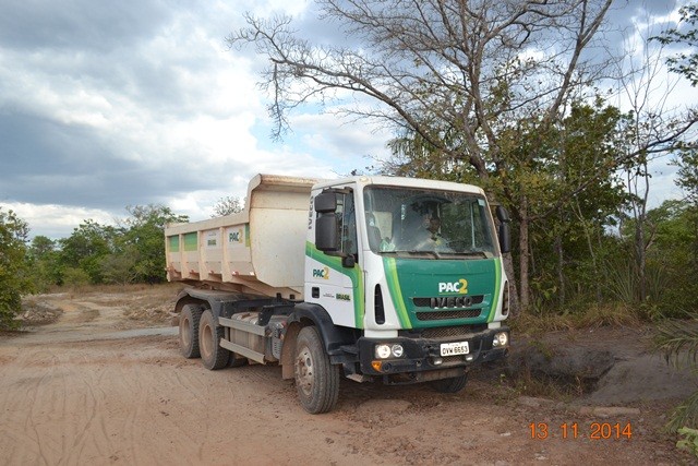 A prefeitura de Boa Hora conclui a obra de construção da passagem do Riacho do Bonito - Imagem 10