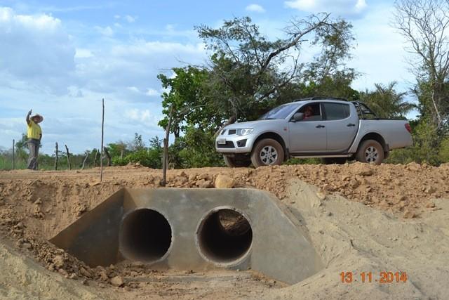 A prefeitura de Boa Hora conclui a obra de construção da passagem do Riacho do Bonito - Imagem 6
