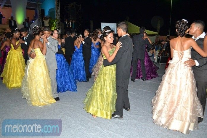 Secretaria Municipal do Trabalho e Assistência Social de Capitão de Campos realizou VI Baile de Debutantes - Imagem 99