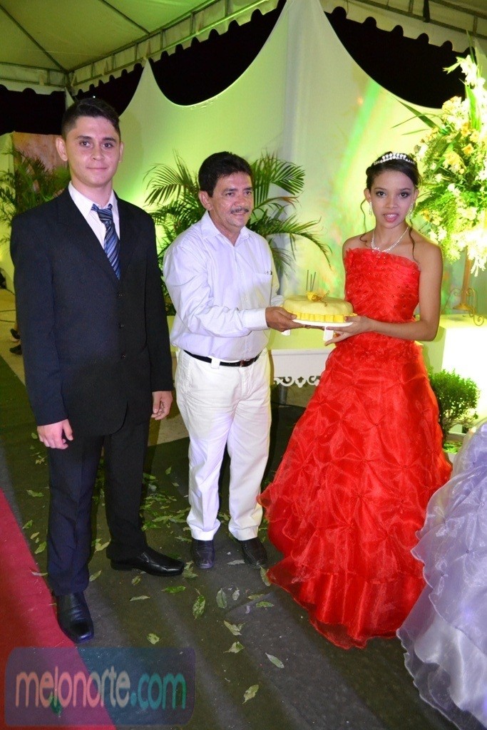 Secretaria Municipal do Trabalho e Assistência Social de Capitão de Campos realizou VI Baile de Debutantes - Imagem 127