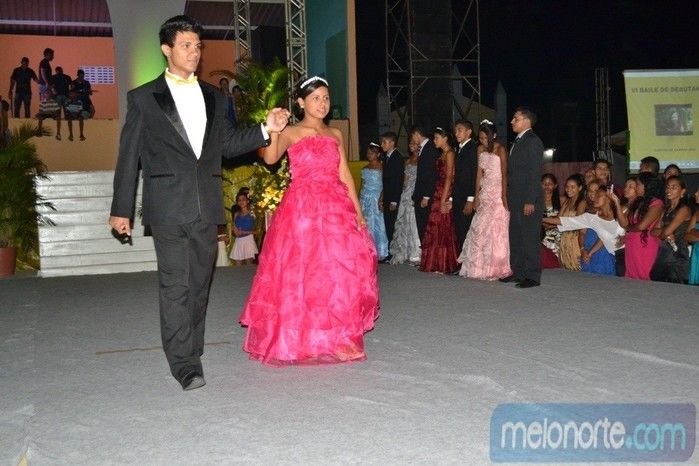 Secretaria Municipal do Trabalho e Assistência Social de Capitão de Campos realizou VI Baile de Debutantes - Imagem 50