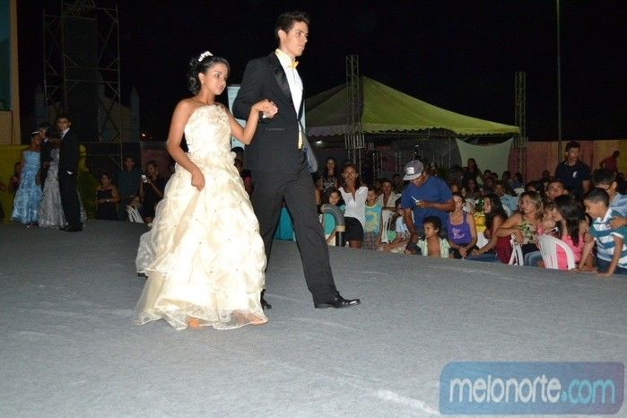 Secretaria Municipal do Trabalho e Assistência Social de Capitão de Campos realizou VI Baile de Debutantes - Imagem 45