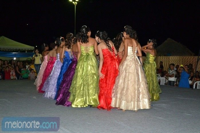 Secretaria Municipal do Trabalho e Assistência Social de Capitão de Campos realizou VI Baile de Debutantes - Imagem 90