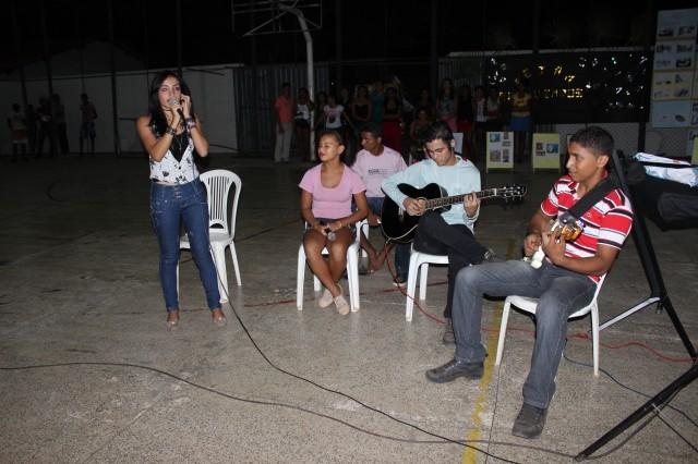 Prefeita Salete Rêgo participa do I SARAU LITERÁRIO MUSICAL no município - Imagem 16