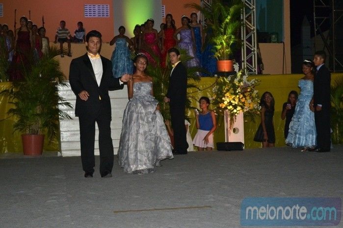 Secretaria Municipal do Trabalho e Assistência Social de Capitão de Campos realizou VI Baile de Debutantes - Imagem 43