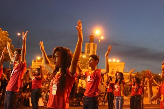 Prefeita Dra. Salete Rego e dezenas de fieis recepcionaram o arcebispo Dom Jacinto Filho - Imagem 6