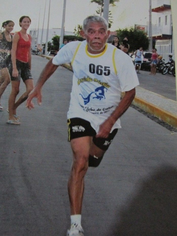 Domingos aos 69 Anos participa da Grande Maratona da Faculdade ISEPRO de Água Branca  - Imagem 11