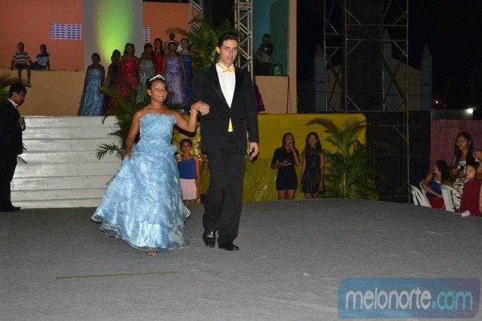 Secretaria Municipal do Trabalho e Assistência Social de Capitão de Campos realizou VI Baile de Debutantes - Imagem 42