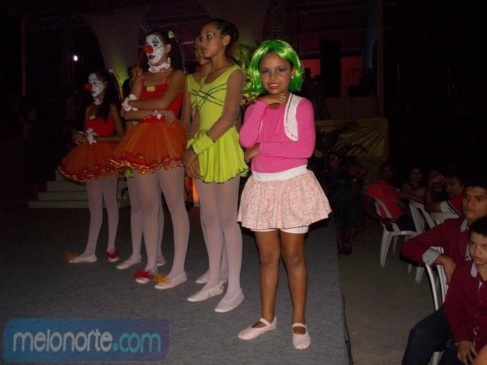 Secretaria Municipal do Trabalho e Assistência Social de Capitão de Campos realizou VI Baile de Debutantes - Imagem 187