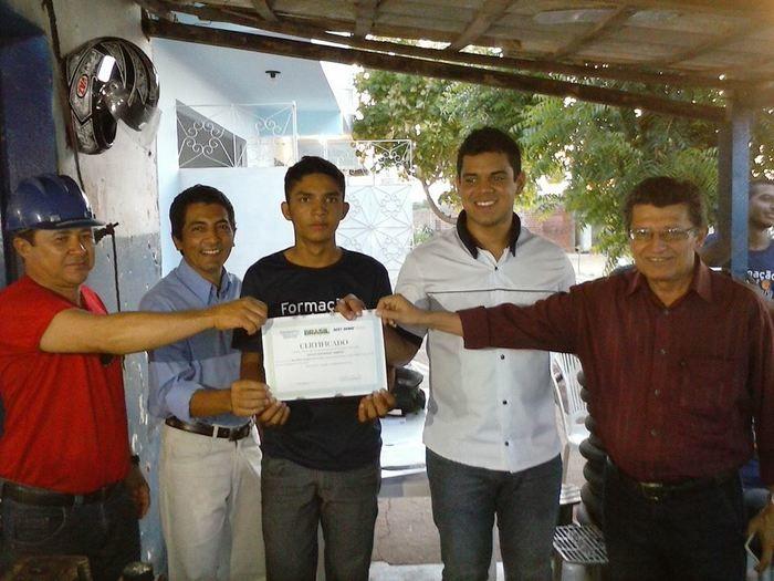 Mais qualificação - PRONATEC forma profissionais em mecânica de motocicletas em Itainópolis - Imagem 33