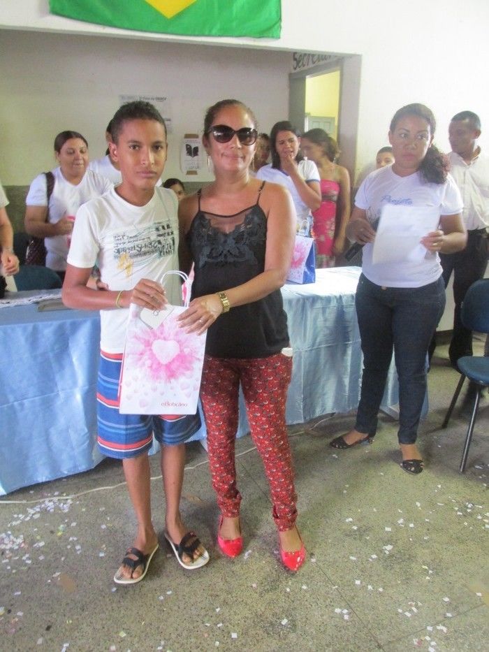 Projeto Contra as Drogas é encerrado com Show de Desfile para a Escolha do Garoto e Garota Roque Alencar 2014 - Imagem 21