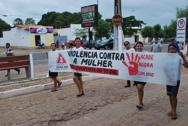 População de Demerval Lobão faz manifesto em defesa da vida - Imagem 3