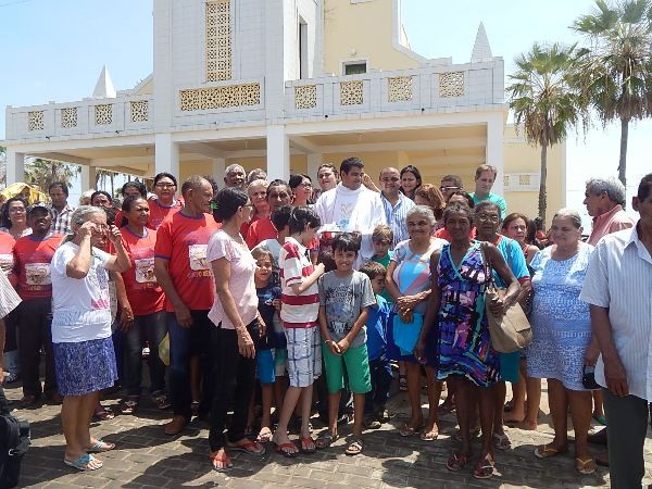 Grupo de Idosos de Lagoinha Ganham dia de Lazer Em Santa Cruz - Imagem 9