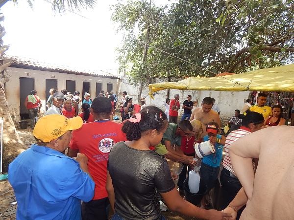 Grupo de Idosos de Lagoinha Ganham dia de Lazer Em Santa Cruz - Imagem 16