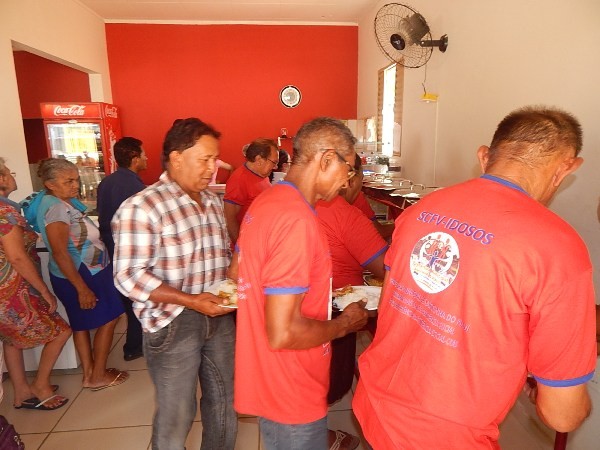 Grupo de Idosos de Lagoinha Ganham dia de Lazer Em Santa Cruz - Imagem 10