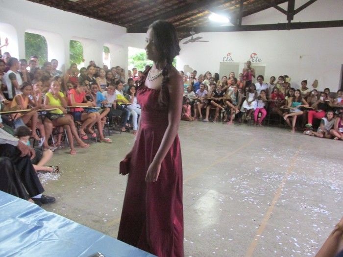 Projeto Contra as Drogas é encerrado com Show de Desfile para a Escolha do Garoto e Garota Roque Alencar 2014 - Imagem 42