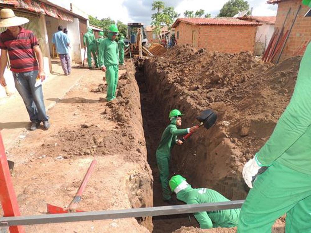 2ª  Etapa das obras de esgotamento sanitário em Água Branca